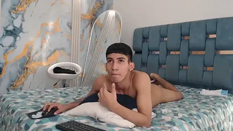 DIAMOND_BLACKS — Stripchat recorded stream image, 19.05.2026 07:20