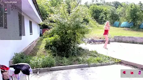 luxurydoll21 — Stripchat recorded stream image, 19.05.2026 08:20