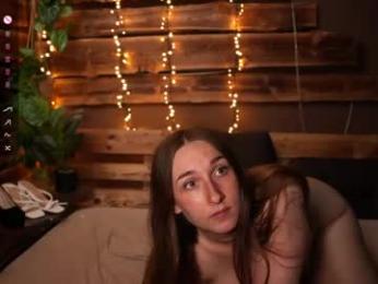 hotfrecklesgirl — Chaturbate recorded stream image, 19.05.2026 14:00