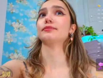 breeding_material — Chaturbate recorded stream image, 19.05.2026 15:30