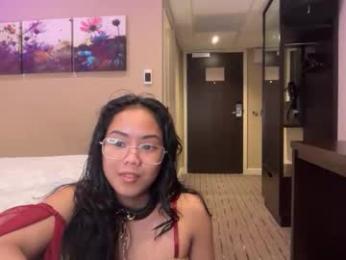 celestial_x — Chaturbate recorded stream image, 19.05.2026 17:00