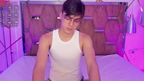 Gerony_ — Stripchat recorded stream image, 20.05.2026 05:20