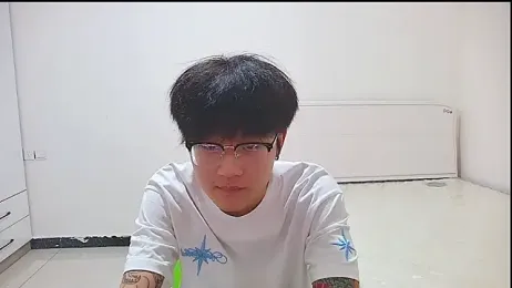 KK-cuteboy — Stripchat recorded stream image, 20.05.2026 12:20