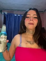 kiittyselenita — Stripchat recorded stream image, 21.05.2026 03:40