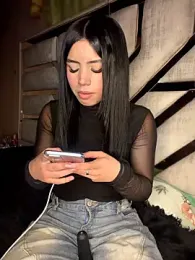 Laura-Khalifa — Stripchat recorded stream image, 21.05.2026 03:20