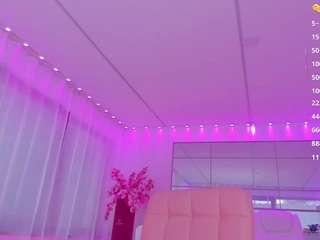 diamondt33n — Camsoda recorded stream image, 21.05.2026 09:20