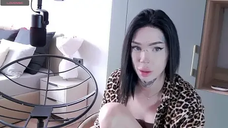 Tanya_M — Stripchat recorded stream image, 21.05.2026 09:10