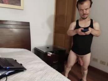 midgettripod1 — Chaturbate recorded stream image, 21.05.2026 18:00