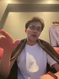 ryusei18570 — Stripchat recorded stream image, 22.05.2026 14:00