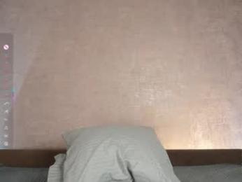 _vi_vi_ — Chaturbate recorded stream image, 22.05.2026 17:00