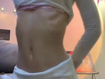 domitilabarrus — Chaturbate recorded stream image, 24.05.2026 12:00