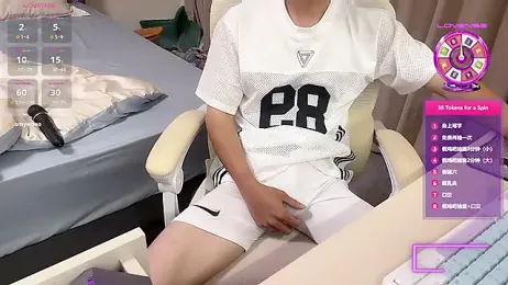 ju-zi8 — Stripchat recorded stream image, 24.05.2026 15:40