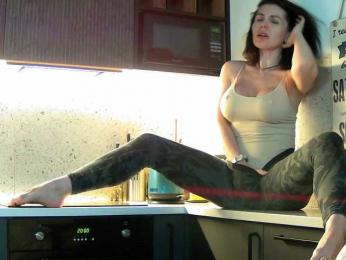 Mashulya29 — Bongacams recorded stream image, 10.03.2025 07:00