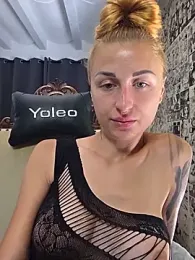 kylie_blck — Stripchat recorded stream image, 25.05.2026 02:40