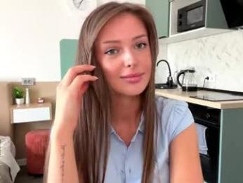 tinybliss — Chaturbate recorded stream image, 25.05.2026 11:30