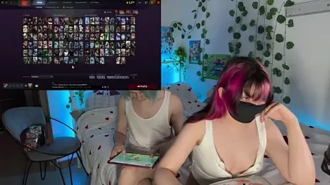 h3ntai_baby — Stripchat recorded stream image, 25.05.2026 20:10