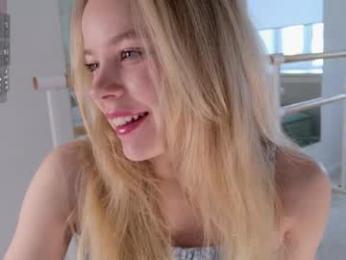 milly_shy — Chaturbate recorded stream image, 26.05.2026 06:50