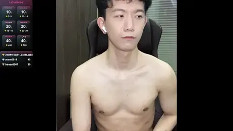 CouplingCry — Stripchat recorded stream image, 26.05.2026 14:40