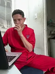 santiObrero — Stripchat recorded stream image, 26.05.2026 19:50