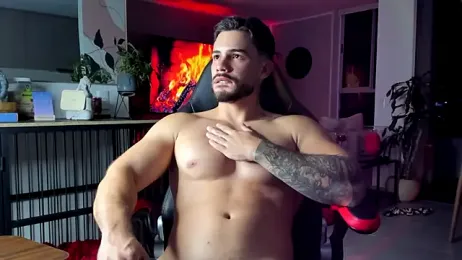 Valenthino_Salvatore — Stripchat recorded stream image, 26.05.2026 22:10
