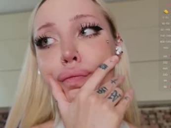 2badforyou — Chaturbate recorded stream image, 27.05.2026 11:10