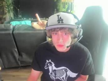 bashful4200 — Chaturbate recorded stream image, 27.05.2026 21:20