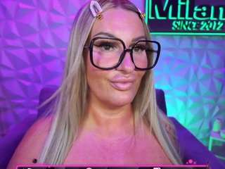 tamaramilano — Camsoda recorded stream image, 28.05.2026 08:00