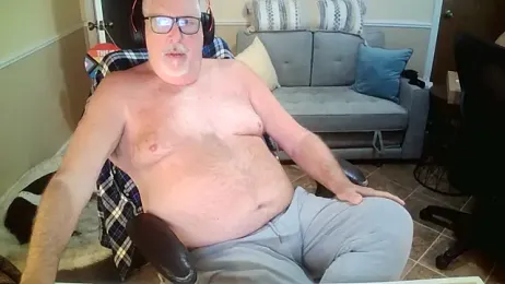 superbearboss — Stripchat recorded stream image, 28.05.2026 16:20