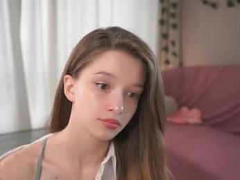 little_poetry — Chaturbate recorded stream image, 10.03.2025 09:50