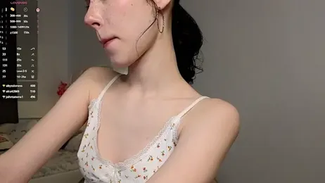 glamourr — Stripchat recorded stream image, 31.05.2026 11:00