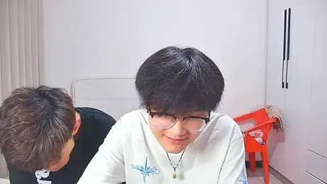 KK-cuteboy — Stripchat recorded stream image, 01.06.2026 12:00