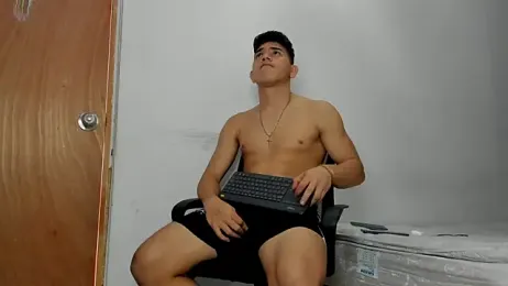 andrew_rose_ — Stripchat recorded stream image, 01.06.2026 18:50