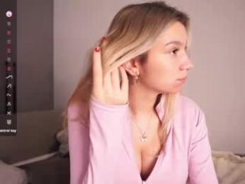 margarethowell — Chaturbate recorded stream image, 01.06.2026 17:30