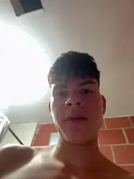 Handsome_boys69 — Stripchat recorded stream image, 03.06.2026 02:50