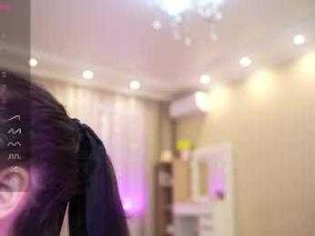 queenelia — Chaturbate recorded stream image, 03.06.2026 10:10