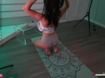 rosiebones — Chaturbate recorded stream image, 03.06.2026 23:20