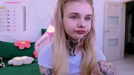 Britney_Lynch — Stripchat recorded stream image, 04.06.2026 12:40