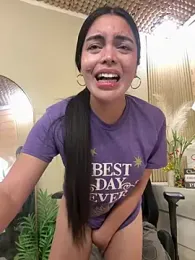 TS-SimplyTheBest — Stripchat recorded stream image, 05.06.2026 08:10