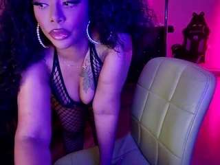 strellakat — Camsoda recorded stream image, 08.06.2026 01:00