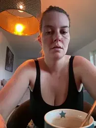 newMichelle — Stripchat recorded stream image, 09.06.2026 05:30