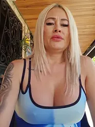 MILFBARBY — Stripchat recorded stream image, 11.06.2026 07:10