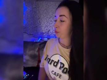 _dashulka_ — Bongacams recorded stream image, 12.06.2026 01:50