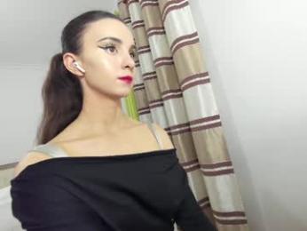 ehotlovea — Chaturbate recorded stream image, 13.06.2026 05:00