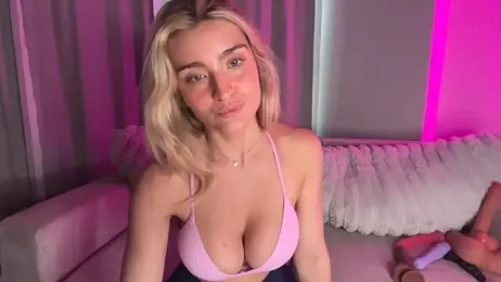 meggsworld — Stripchat recorded stream image, 15.06.2026 19:20