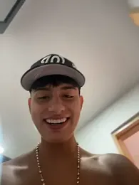 Lander_Cruz — Stripchat recorded stream image, 15.06.2026 17:30