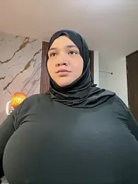 sweetmuslim01 — Stripchat recorded stream image, 16.06.2026 00:00