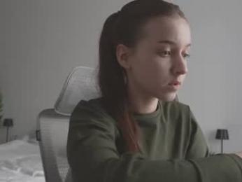 monnymoonn — Chaturbate recorded stream image, 16.06.2026 06:00