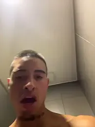 willclayy — Stripchat recorded stream image, 16.06.2026 15:50