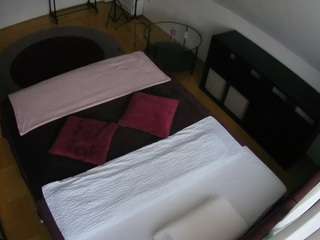 voyeurcam-julmodels-whitebed-2 — Camsoda recorded stream image, 16.06.2026 12:00
