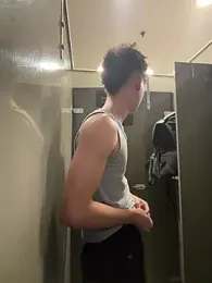 yoursexyjose — Stripchat recorded stream image, 16.06.2026 21:10